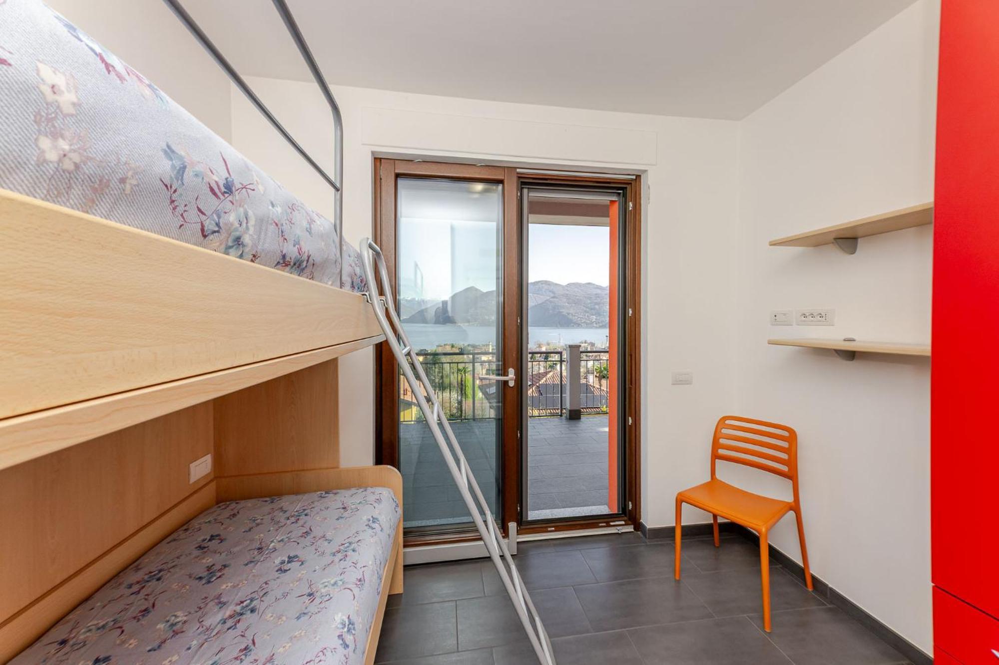 Casa Elena - Bella Vista Lago Germignaga エクステリア 写真